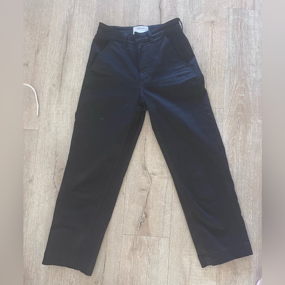The Straight Leg Crop by Everlane in Black - Picture 5 of 5